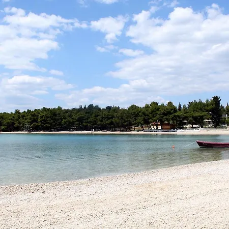 With A Parking Space Pirovac, Sibenik - 6276 Apartman Pirovac