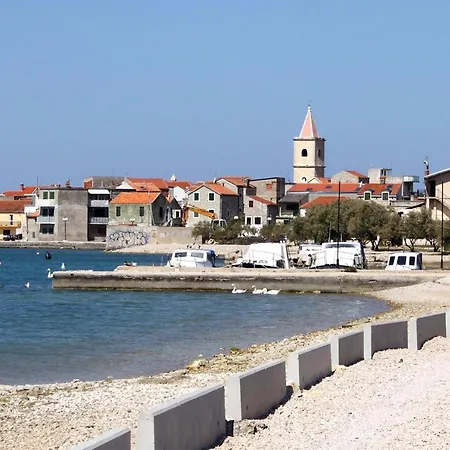 Apartman With A Parking Space Pirovac, Sibenik - 6276 Pirovac