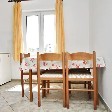 With A Parking Space Pirovac, Sibenik - 6276 Lejlighed *