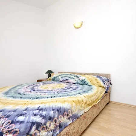 Lejlighed With A Parking Space Pirovac, Sibenik - 6276 *