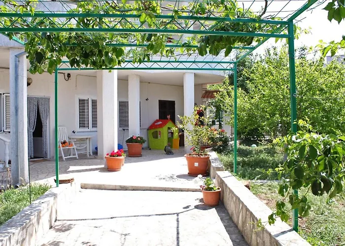 With A Parking Space Pirovac, Sibenik - 6276 Апартаменты *