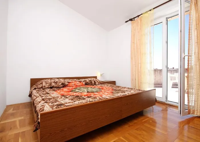 With A Parking Space Pirovac, Sibenik - 6276 * Пировац